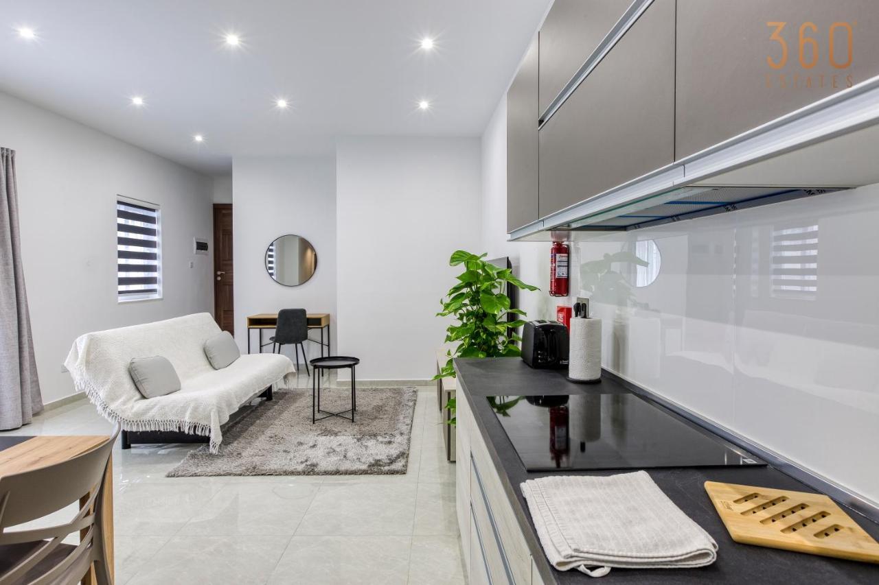 A Lovely 1Br Home With Balcony Just Off The Coast By 360 Estates Saint Julian's Eksteriør billede