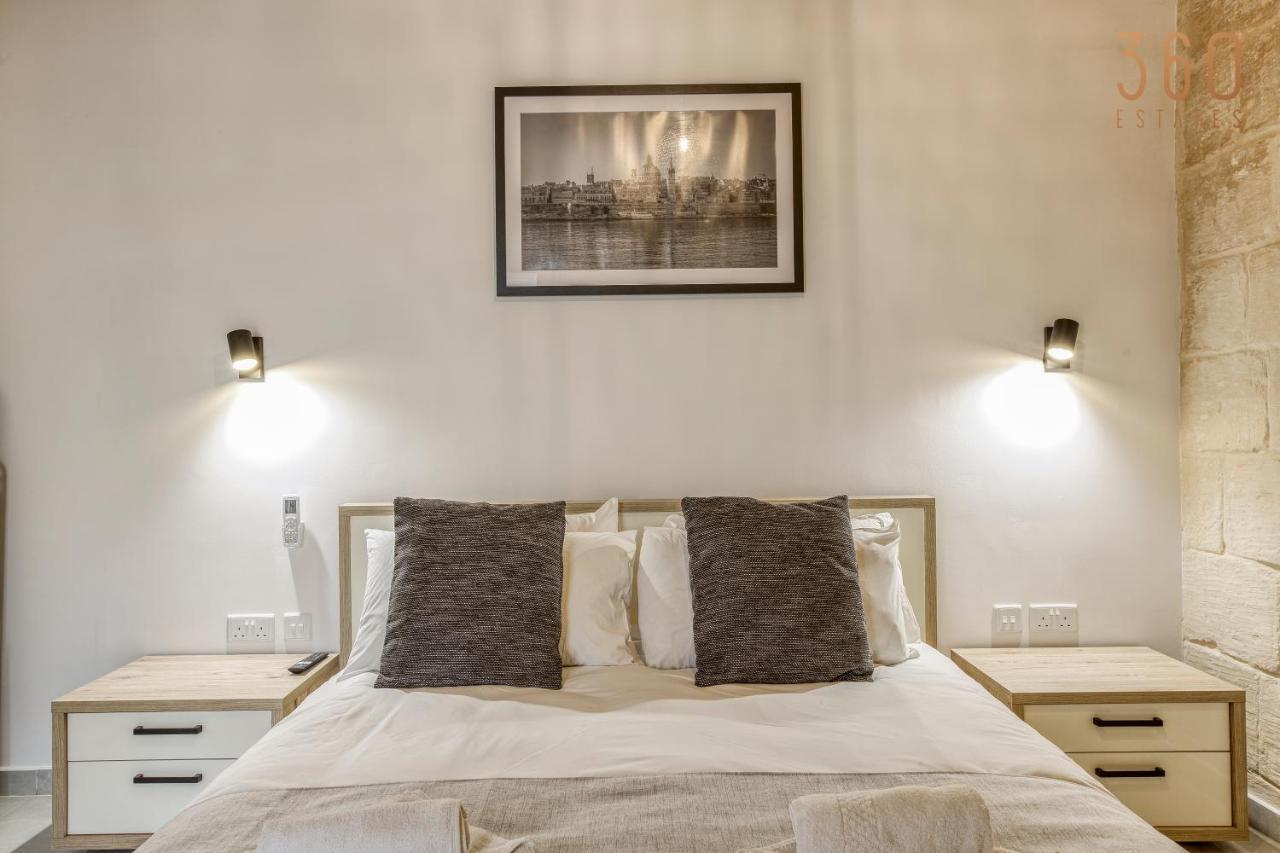 A Lovely 1Br Home With Balcony Just Off The Coast By 360 Estates Saint Julian's Eksteriør billede