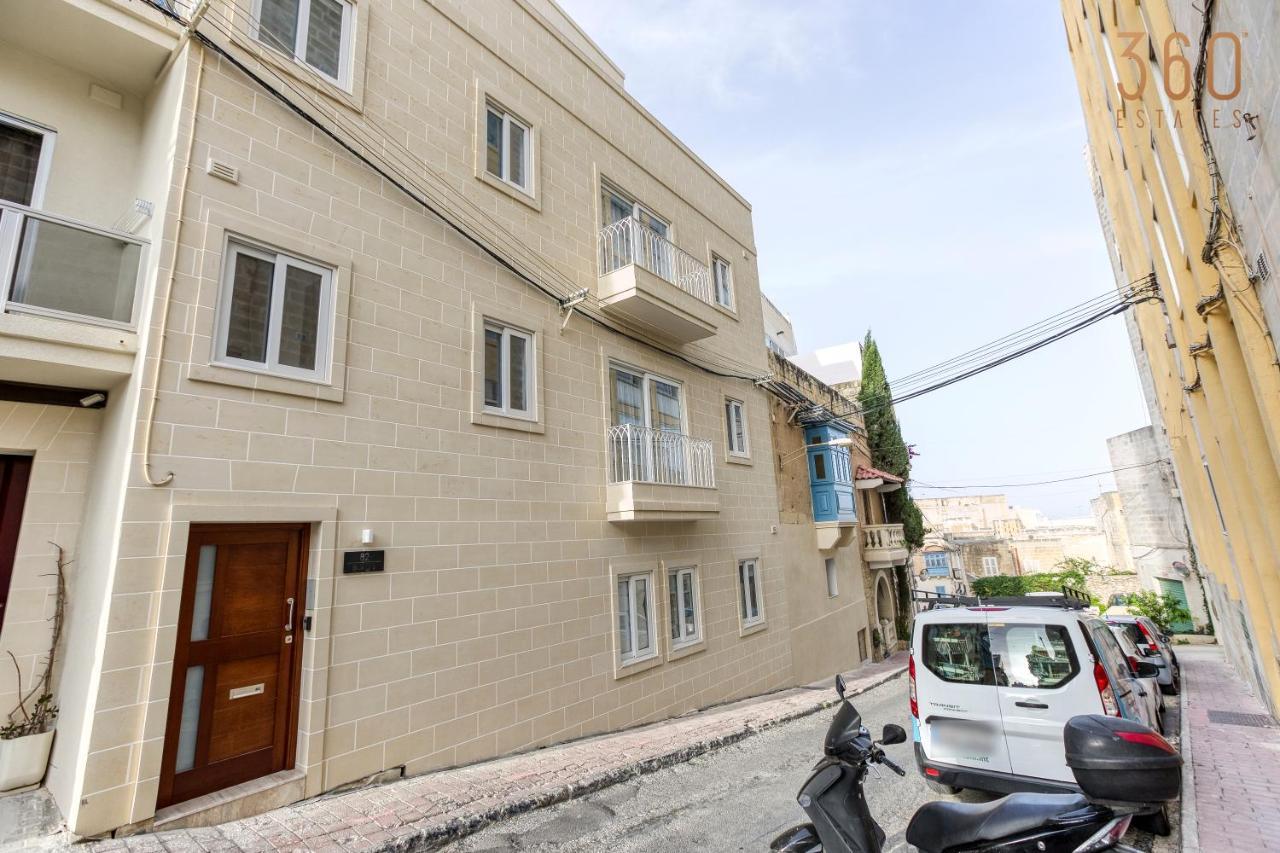 A Lovely 1Br Home With Balcony Just Off The Coast By 360 Estates Saint Julian's Eksteriør billede
