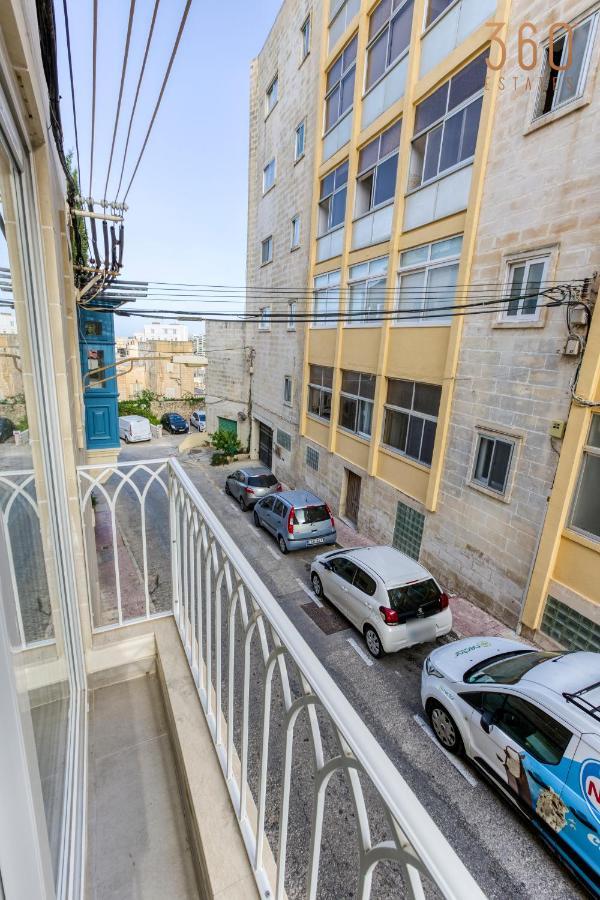 A Lovely 1Br Home With Balcony Just Off The Coast By 360 Estates Saint Julian's Eksteriør billede